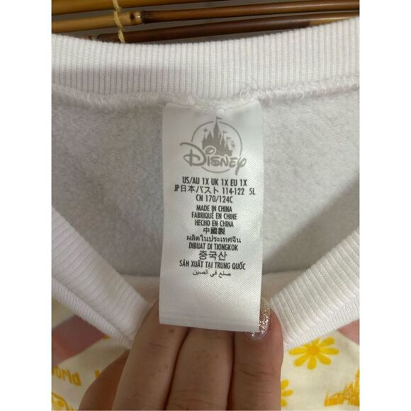 Disney 1X PEACE Sign Cream and Pastel Colored Sweatshirt - Picture 3 of 4